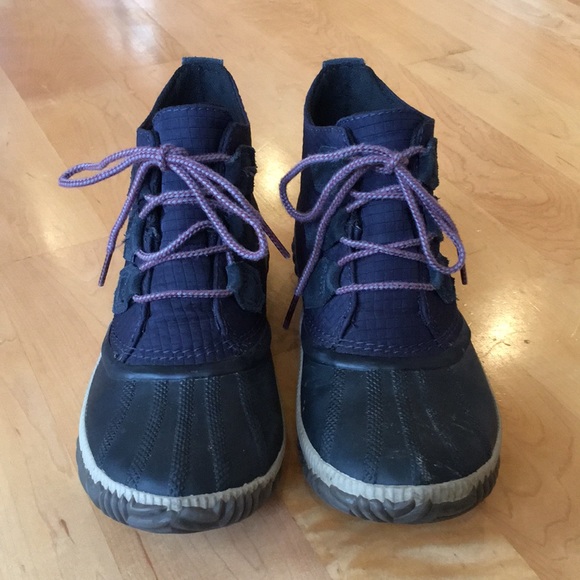 SOREL | Out N About Waterproof Boots - Picture 6 of 12